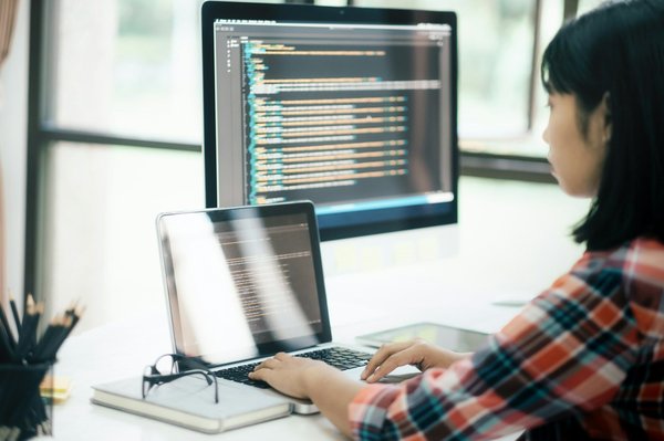 Pourquoi un intégrateur technique est indispensable pour des projets technologiques réussis ?